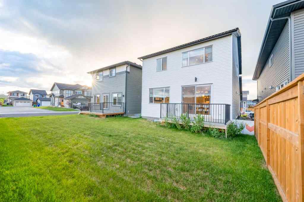 MLS® A2236578 - 8 Vantage Drive  in Greystone Cochrane, Residential