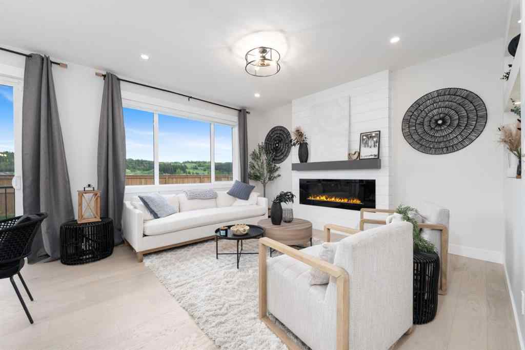 MLS® A2236578 - 8 Vantage Drive  in Greystone Cochrane, Residential