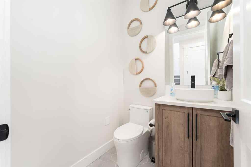 MLS® A2236578 - 8 Vantage Drive  in Greystone Cochrane, Residential