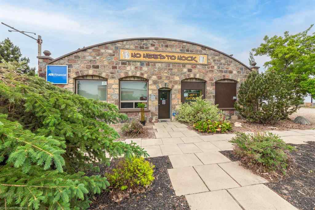 MLS® A2236602 - 27 Railway Avenue S in Marwayne Marwayne, Commercial