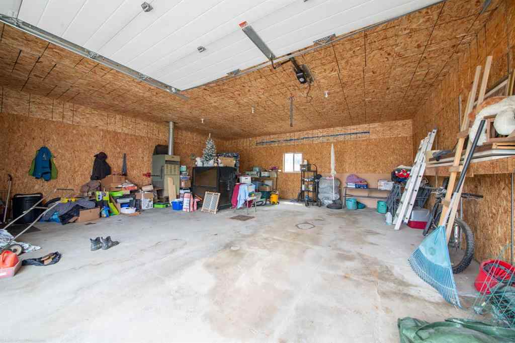 MLS® A2236602 - 27 Railway Avenue S in Marwayne Marwayne, Commercial