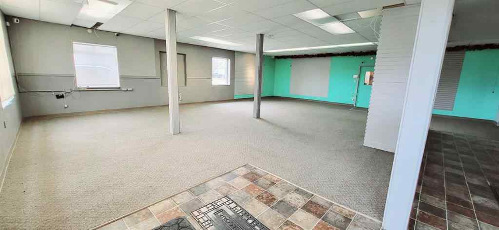 MLS® A2236602 - 27 Railway Avenue S in Marwayne Marwayne, Commercial