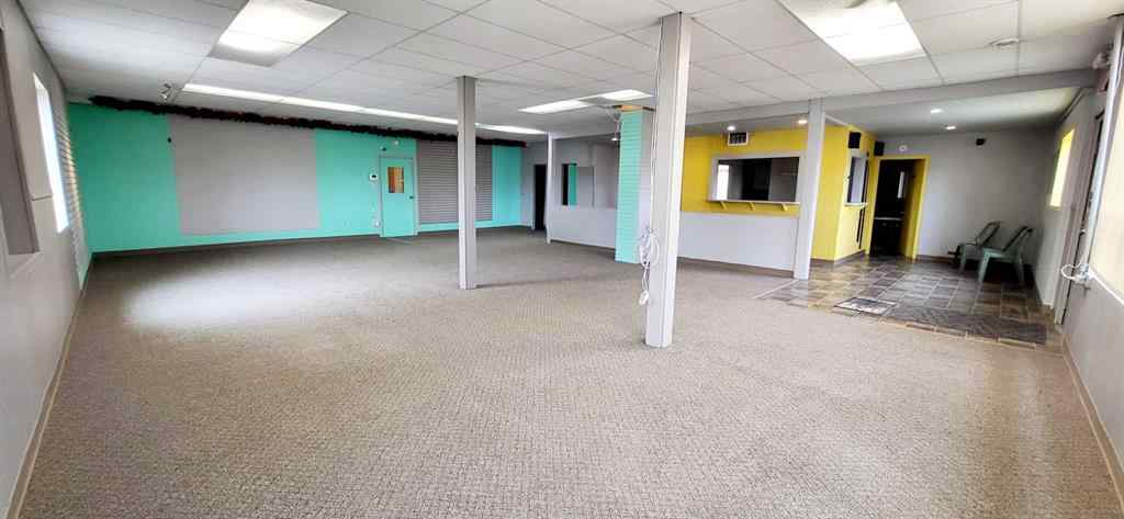 MLS® A2236602 - 27 Railway Avenue S in Marwayne Marwayne, Commercial