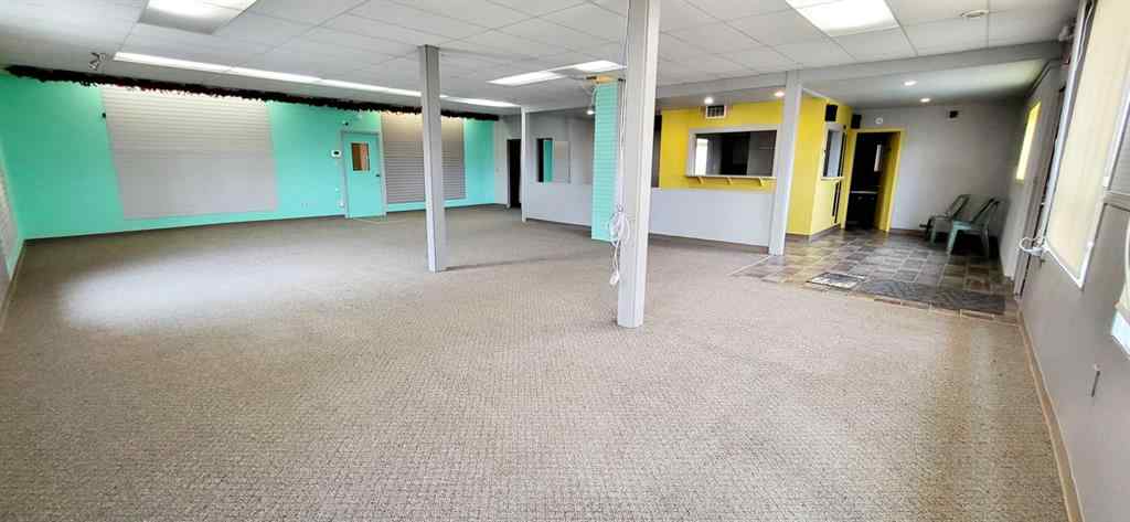 MLS® A2236602 - 27 Railway Avenue S in Marwayne Marwayne, Commercial