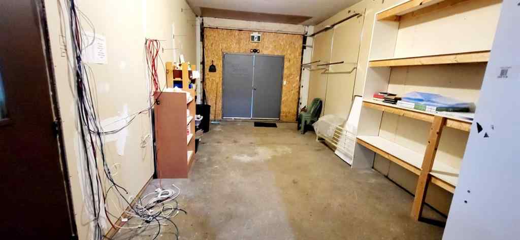 MLS® A2236602 - 27 Railway Avenue S in Marwayne Marwayne, Commercial