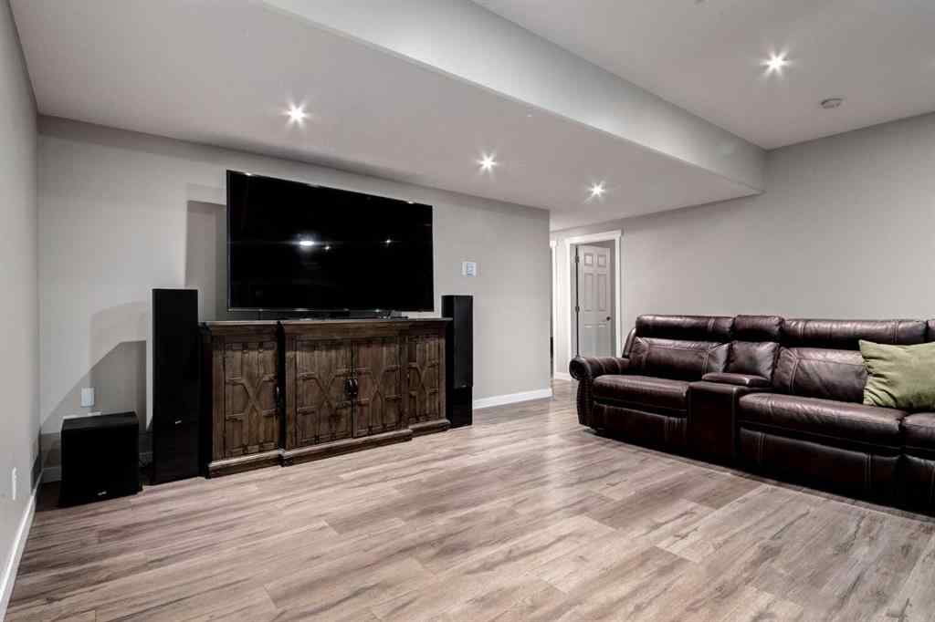 MLS® A2236614 - 21 BUTTE HILLS Court  in Butte Hills Rural Rocky View County, Residential