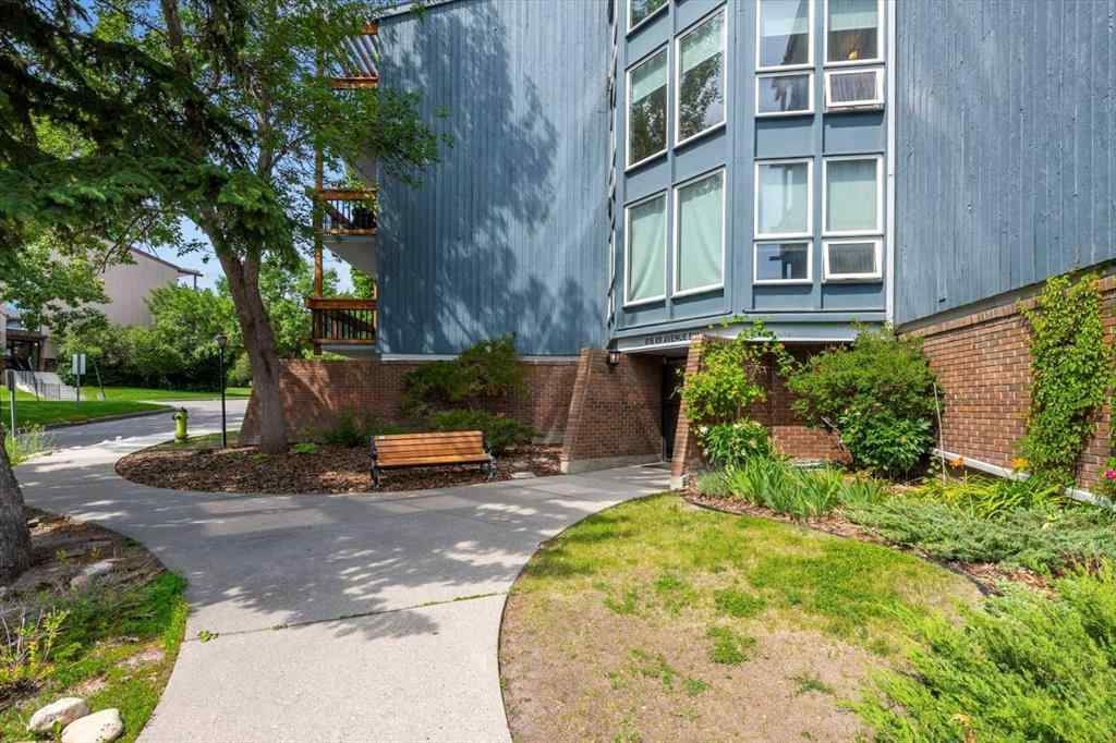 MLS® A2236616 - Unit #110 816 89 Avenue SW in Haysboro Calgary, Residential