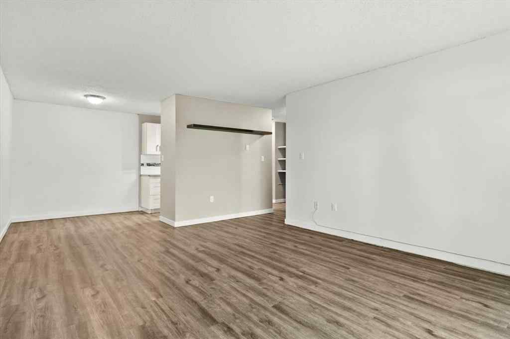 MLS® A2236616 - Unit #110 816 89 Avenue SW in Haysboro Calgary, Residential