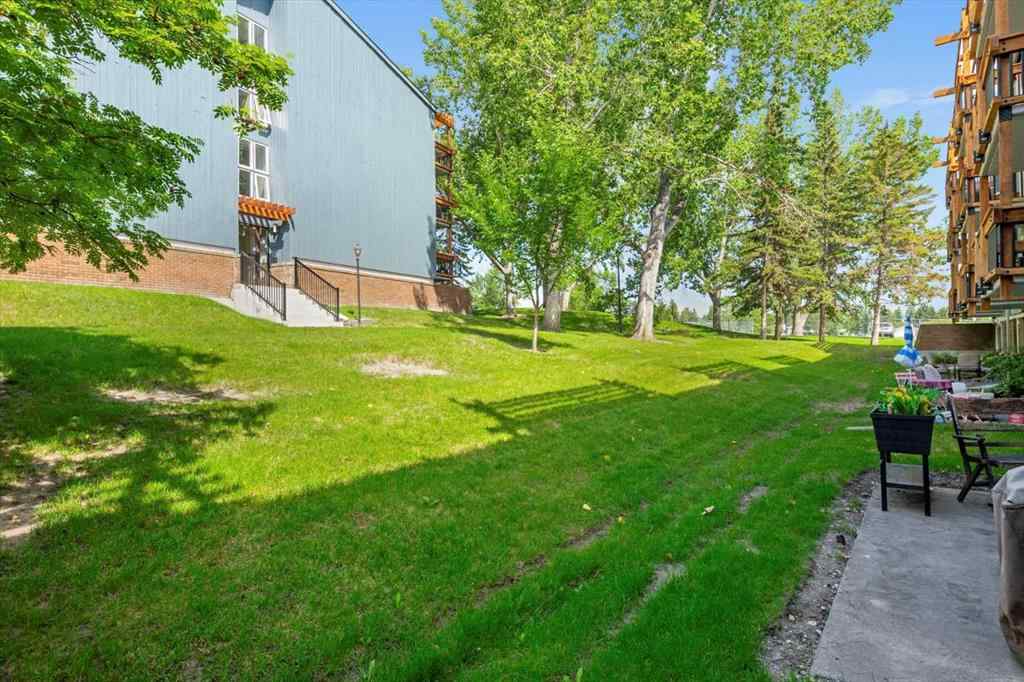 MLS® A2236616 - Unit #110 816 89 Avenue SW in Haysboro Calgary, Residential