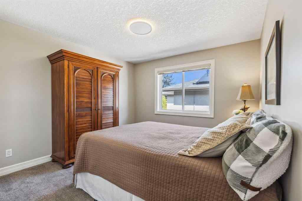 MLS® A2236618 - 5619 Coach Hill Road SW in Coach Hill Calgary, Residential