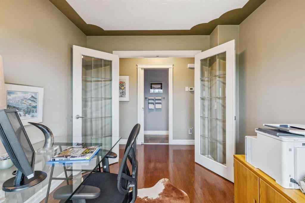MLS® A2236618 - 5619 Coach Hill Road SW in Coach Hill Calgary, Residential