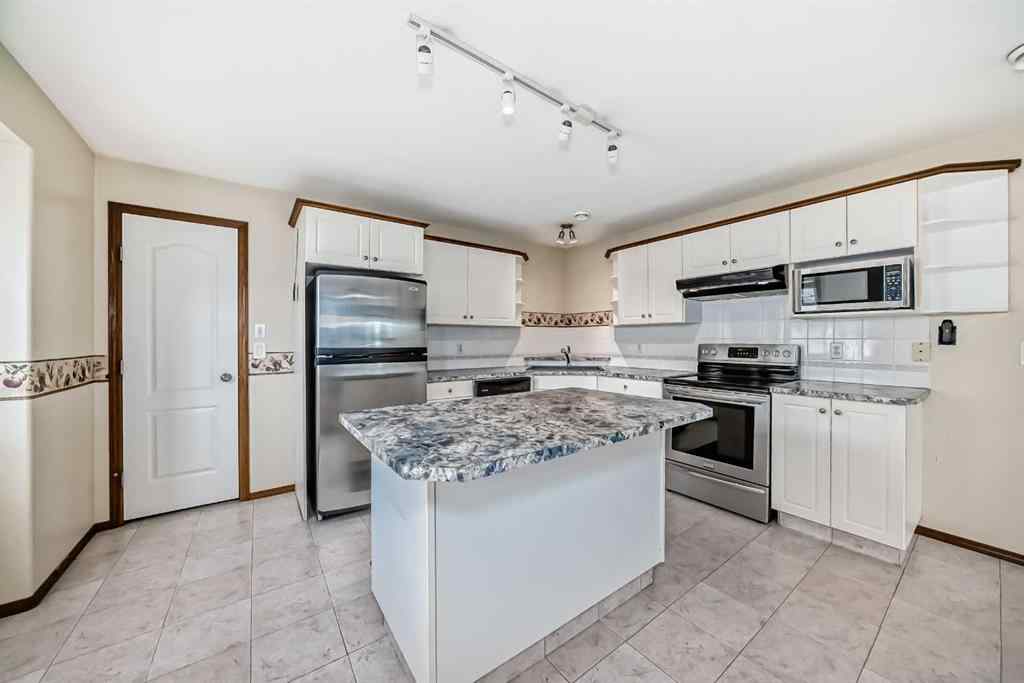 MLS® A2236621 - Unit #16E 32 Daines Avenue  in Devonshire Red Deer, Residential