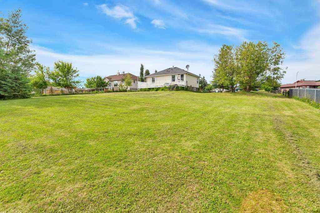 MLS® A2236625 - 502 Sunnyside 500 Place  in NONE Rural Ponoka County, Residential