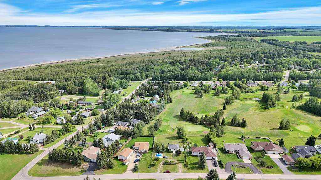 MLS® A2236625 - 502 Sunnyside 500 Place  in NONE Rural Ponoka County, Residential