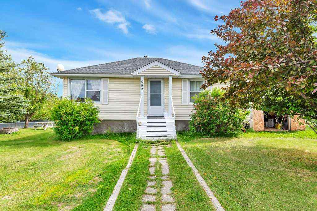 MLS® A2236625 - 502 Sunnyside 500 Place  in NONE Rural Ponoka County, Residential