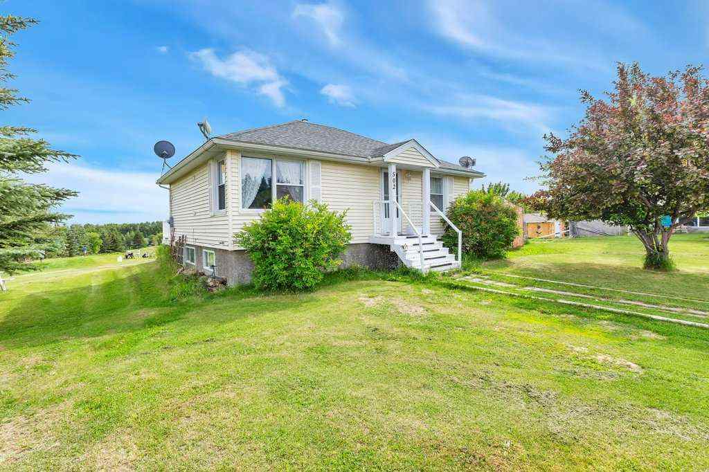 MLS® A2236625 - 502 Sunnyside 500 Place  in NONE Rural Ponoka County, Residential