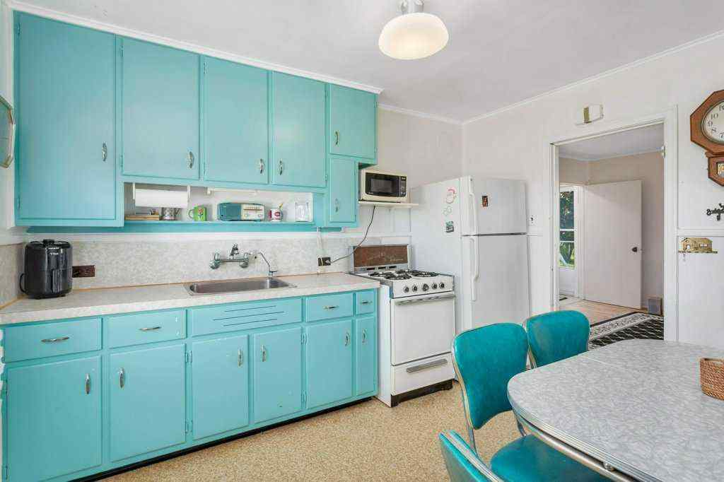 MLS® A2236625 - 502 Sunnyside 500 Place  in NONE Rural Ponoka County, Residential