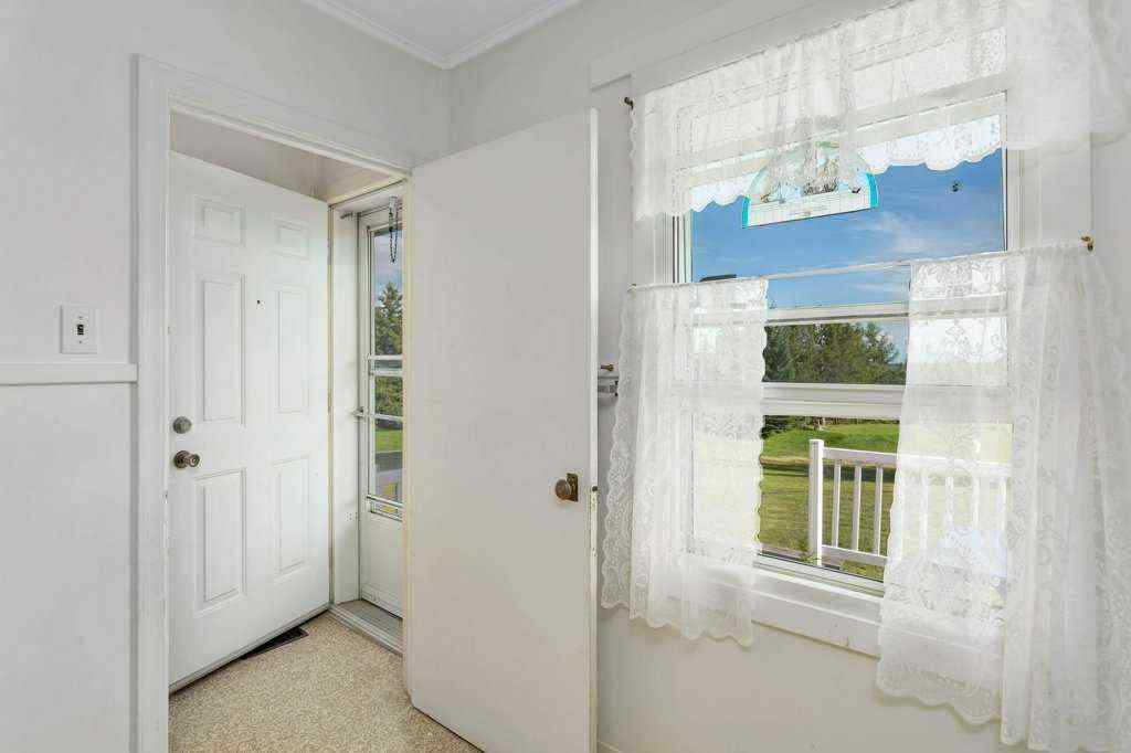 MLS® A2236625 - 502 Sunnyside 500 Place  in NONE Rural Ponoka County, Residential