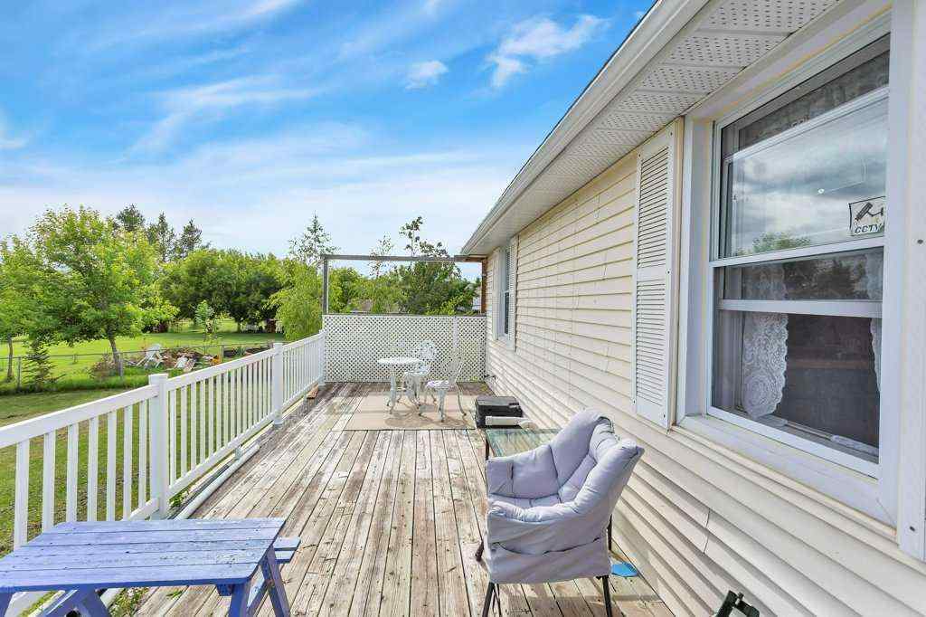 MLS® A2236625 - 502 Sunnyside 500 Place  in NONE Rural Ponoka County, Residential