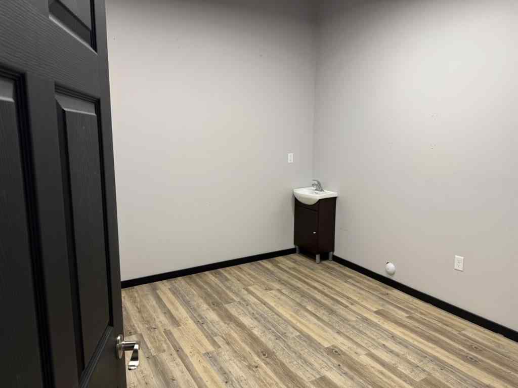 MLS® A2236631 - Unit #110 & 120 5641 48 Avenue Crescent  in Central Ponoka Ponoka, Commercial