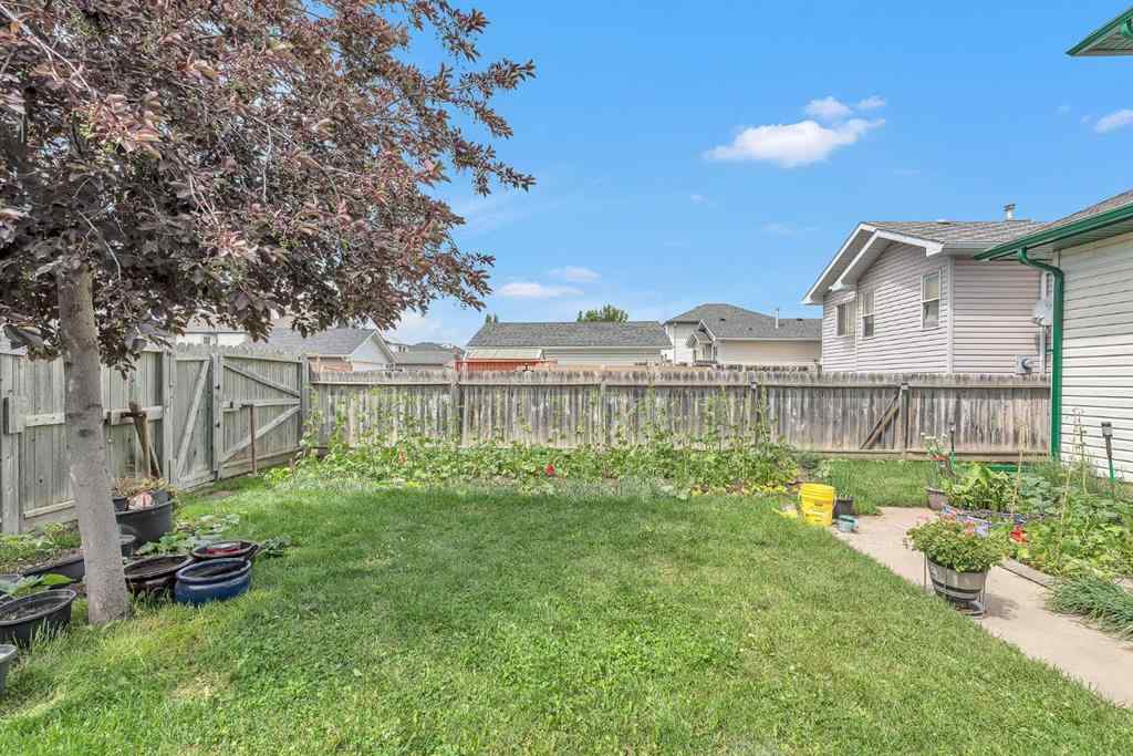 MLS® A2236665 - 15 Harvest Rose Circle NE in Harvest Hills Calgary, Residential