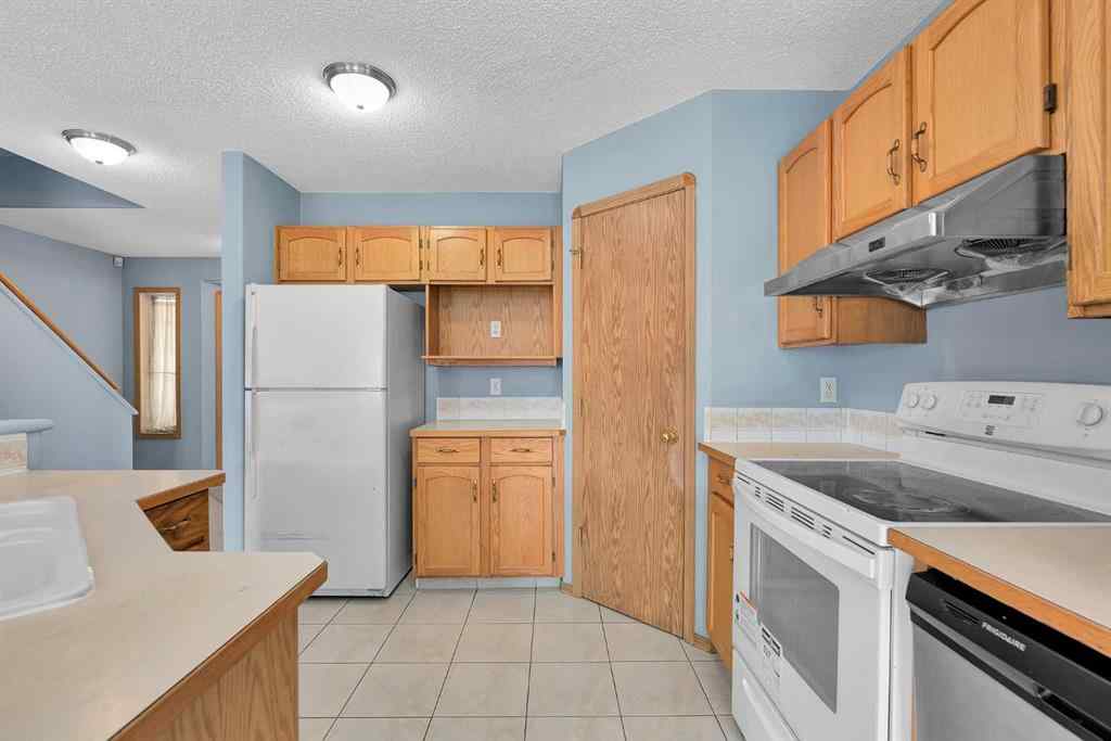 MLS® A2236665 - 15 Harvest Rose Circle NE in Harvest Hills Calgary, Residential