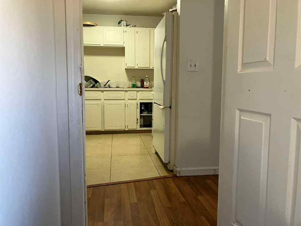 MLS® A2236681 - 72 Fonda Crescent SE in Forest Heights Calgary, Residential