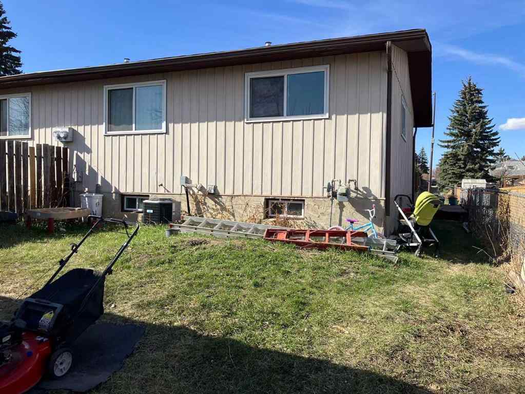 MLS® A2236681 - 72 Fonda Crescent SE in Forest Heights Calgary, Residential