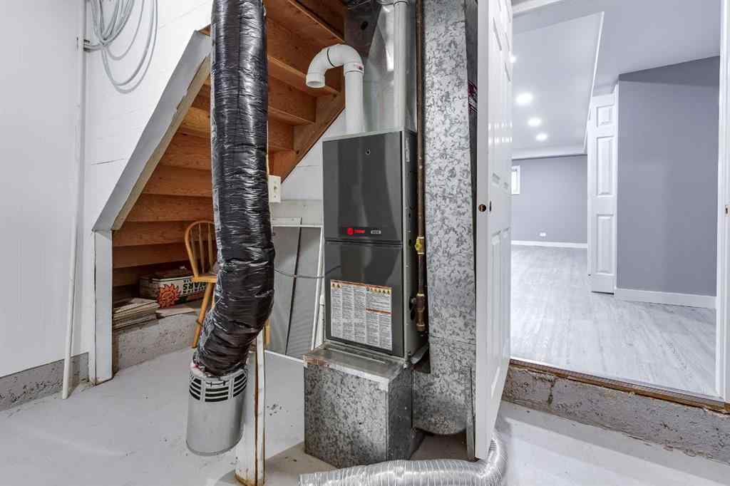 MLS® A2236683 - 4535 Moore Crescent  in Waskasoo Red Deer, Residential