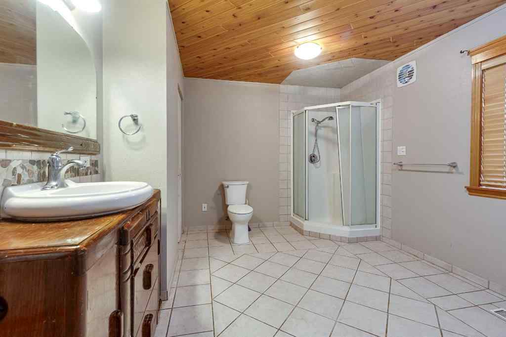 MLS® A2236683 - 4535 Moore Crescent  in Waskasoo Red Deer, Residential