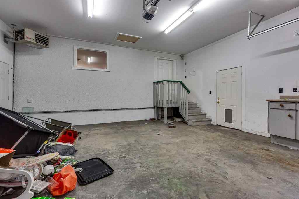 MLS® A2236683 - 4535 Moore Crescent  in Waskasoo Red Deer, Residential