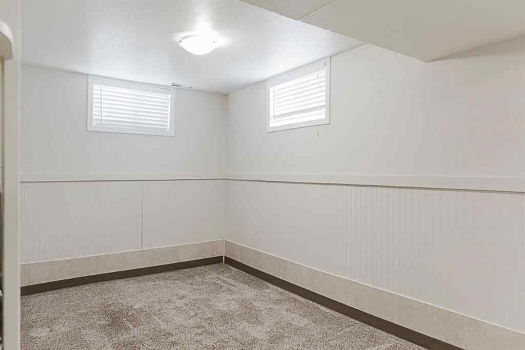 MLS® A2236685 - 10120 103 Avenue  in Avondale Grande Prairie, Multi-Family