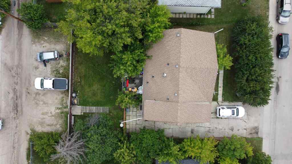 MLS® A2236685 - 10120 103 Avenue  in Avondale Grande Prairie, Multi-Family