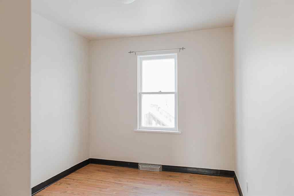 MLS® A2236685 - 10120 103 Avenue  in Avondale Grande Prairie, Multi-Family