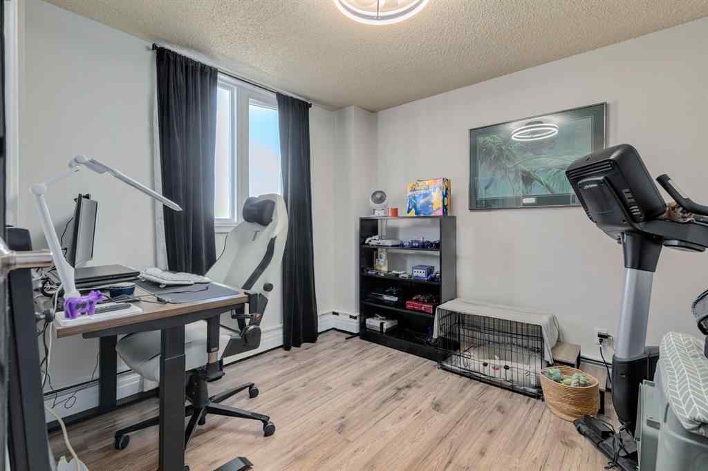 MLS® A2236694 - Unit #302 314 14 Street NW in Hillhurst Calgary, Residential