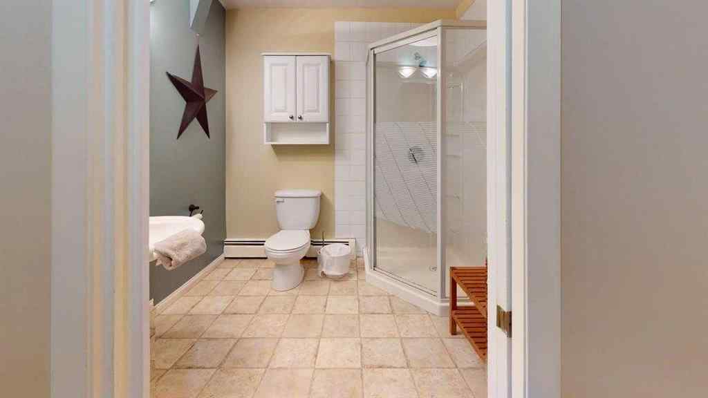 MLS® A2236721 - 185 Oaks Bay  in Dickinsfield Fort McMurray, Residential