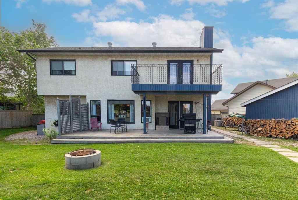 MLS® A2236721 - 185 Oaks Bay  in Dickinsfield Fort McMurray, Residential