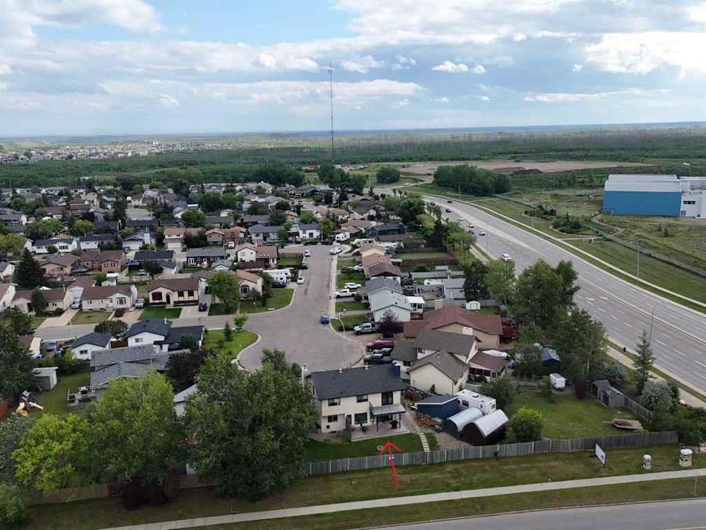 MLS® A2236721 - 185 Oaks Bay  in Dickinsfield Fort McMurray, Residential