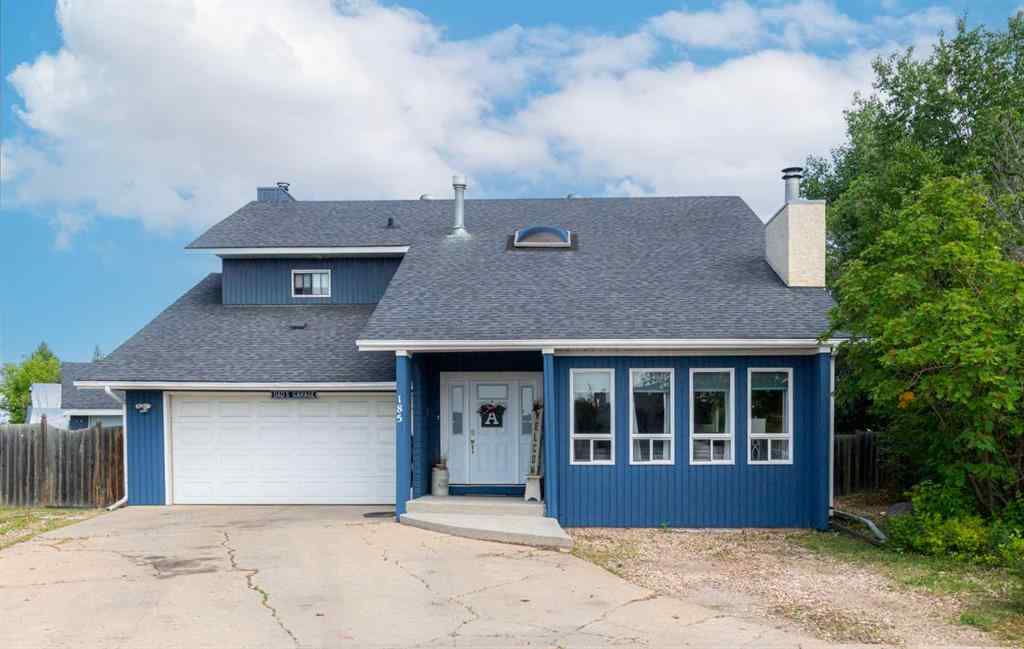 MLS® A2236721 - 185 Oaks Bay  in Dickinsfield Fort McMurray, Residential