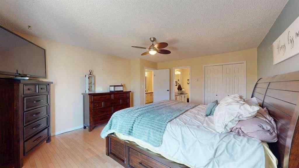 MLS® A2236721 - 185 Oaks Bay  in Dickinsfield Fort McMurray, Residential