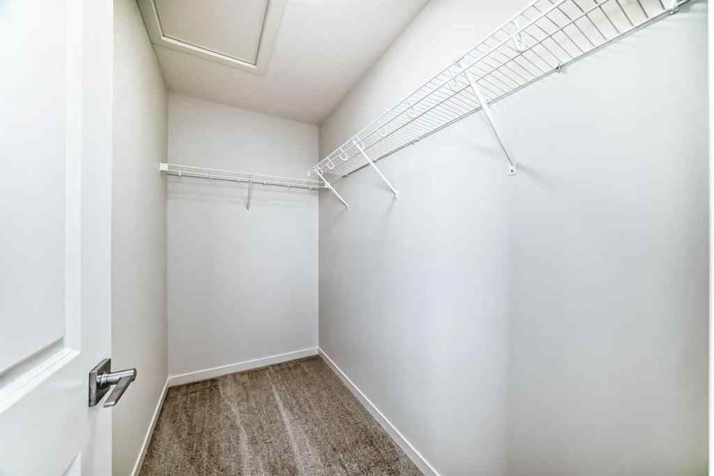 MLS® A2236726 - 934 Bayview Heights SW in Bayview Airdrie, Residential