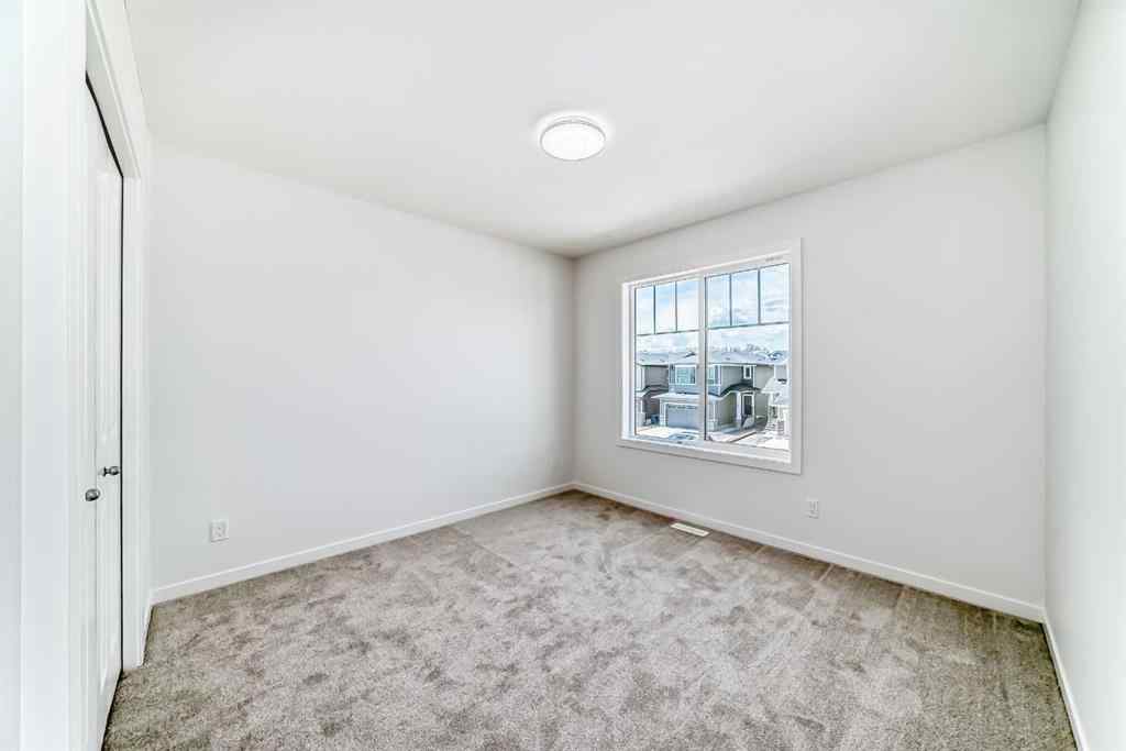 MLS® A2236726 - 934 Bayview Heights SW in Bayview Airdrie, Residential