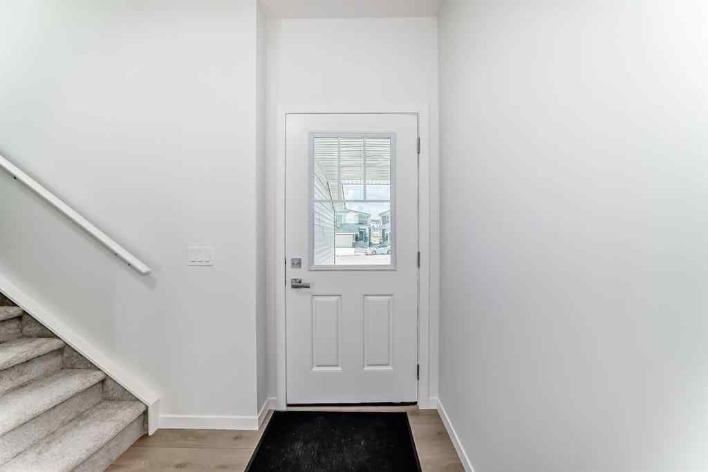 MLS® A2236726 - 934 Bayview Heights SW in Bayview Airdrie, Residential