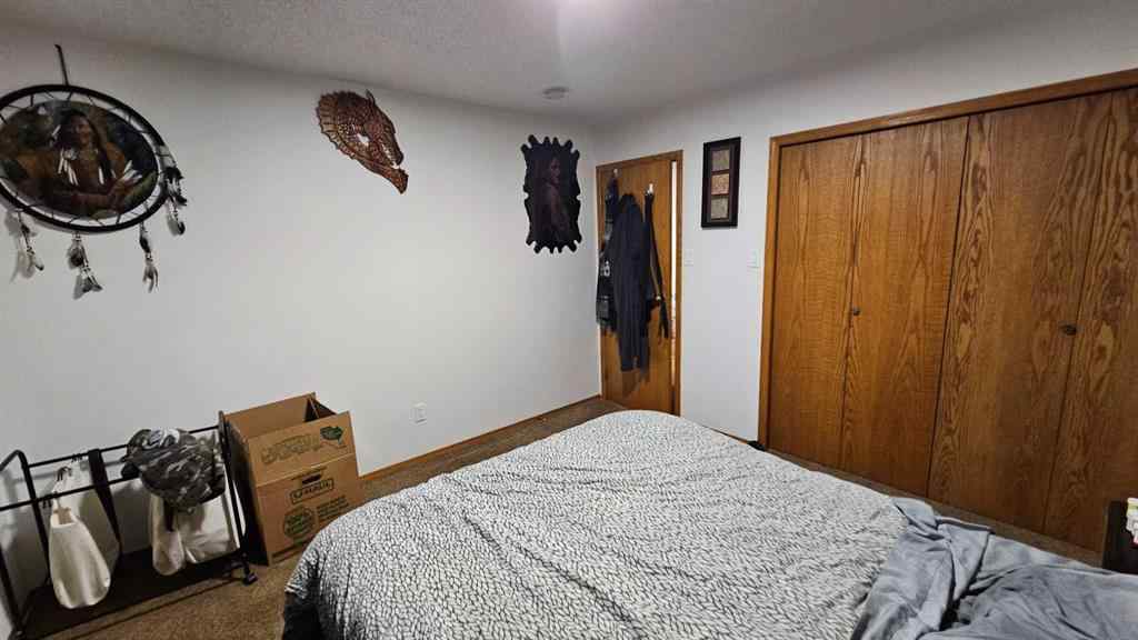 MLS® A2236730 - 207 Centre Avenue NE in NONE Milk River, Residential