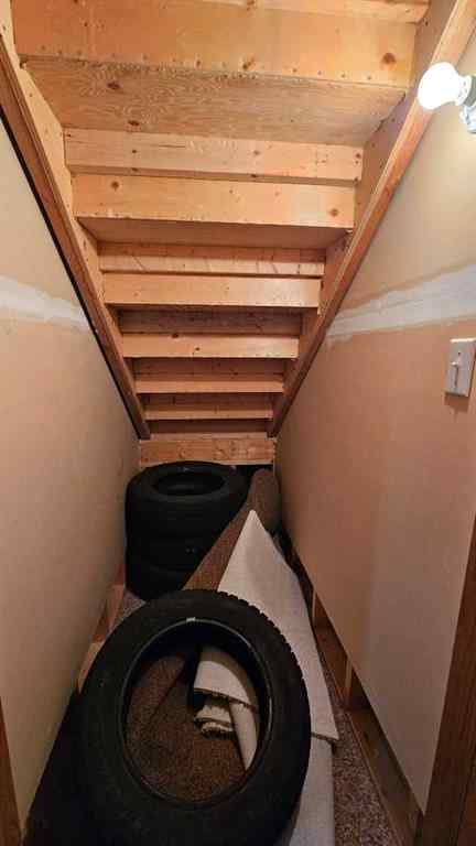 MLS® A2236730 - 207 Centre Avenue NE in NONE Milk River, Residential