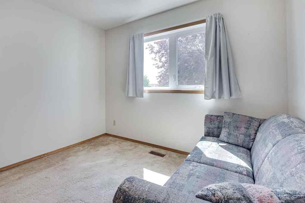 MLS® A2236742 - 4617 53 Street  in NONE Rimbey, Residential