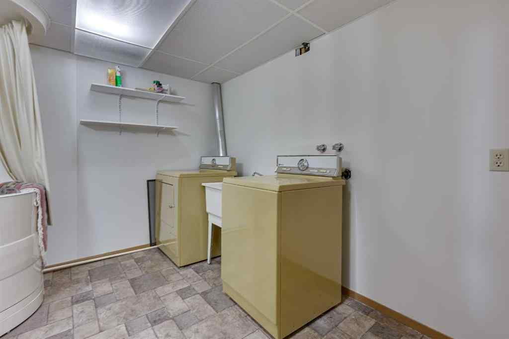 MLS® A2236742 - 4617 53 Street  in NONE Rimbey, Residential