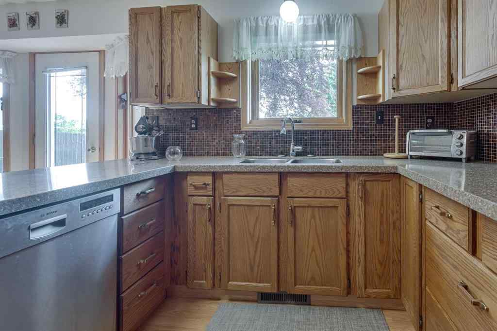 MLS® A2236742 - 4617 53 Street  in NONE Rimbey, Residential