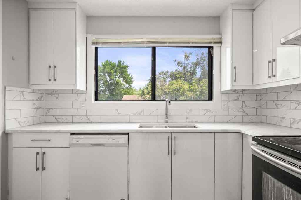 MLS® A2236752 - 67 Fallswater Road NE in Falconridge Calgary, Residential