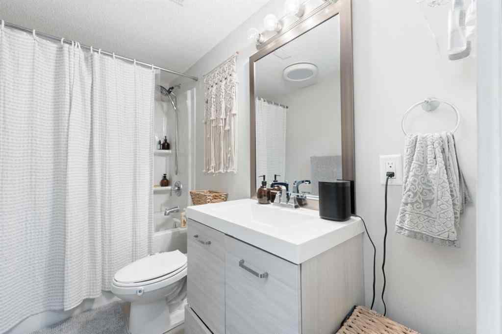 MLS® A2236756 - 185 Coopers Close  in Coopers Crossing Airdrie, Residential
